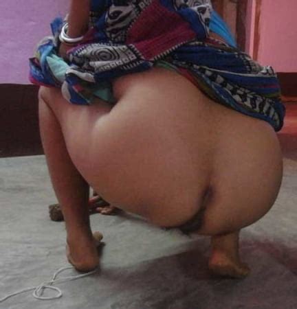 Indian Desi Aunty Big Ass Big Gand Nude Photos Pics