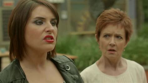 Video Welcome To Easterinsborough Neighbours Cast Pay Tribute To Ee In Hilarious Sketch