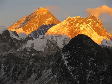 Gebirge asien bilder die kategorie:gebirge in asien ist eine unterka… Liste von Bergen in Asien - Wikipedia