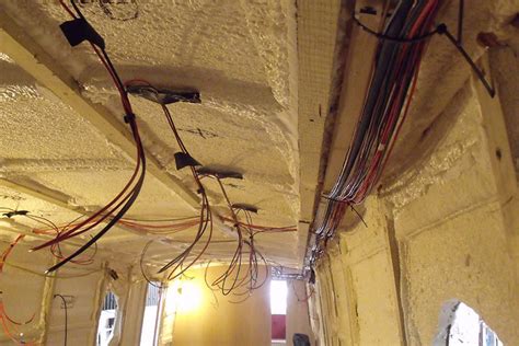 8 can i connect red and. Guide To Electrical Wiring On A Narrowboat | What Type Of ...