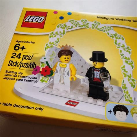 Lego Mini Figure Set 853340 Wedding Bride Groom Table Decoration