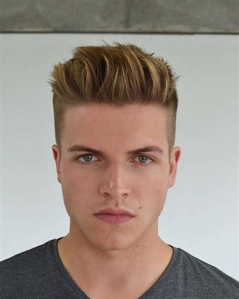 9 Heartwarming Short Quiff Undercut