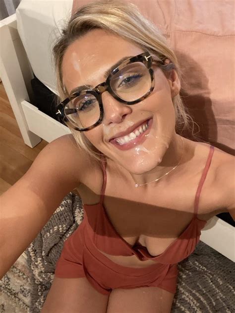 Cum Selfie By Blonde With Glasses Discoman