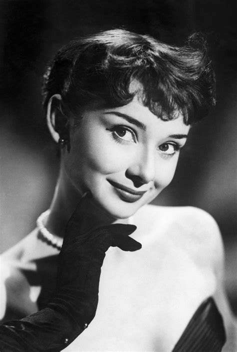 Want To Look Like Audrey Hepburn Makeup Tutorials Offer