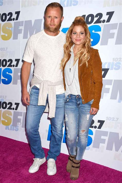 Candace Cameron Valeri Bures Daughter Says Their Pda Is Too Much