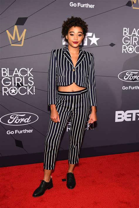 See The Best Dressed Looks From Bets Black Girls Rock 2018 Fashionista