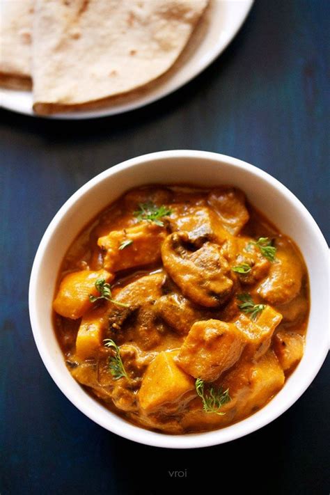 aloo mushroom masala recipe | potato mushroom curry recipe