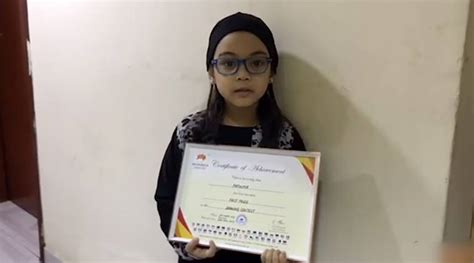 Abandoned 6 Year Old Filipina Girl Dreams Of Attending School — But Has
