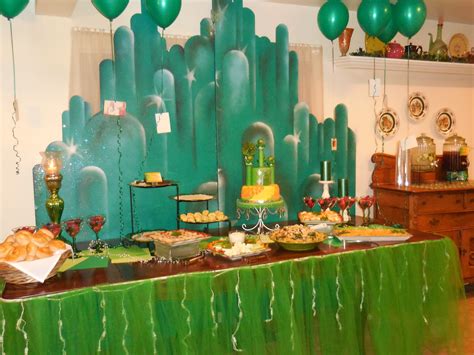Wizard Of Oz Emerald City Party Ideas Forgot To Turn The Lights On