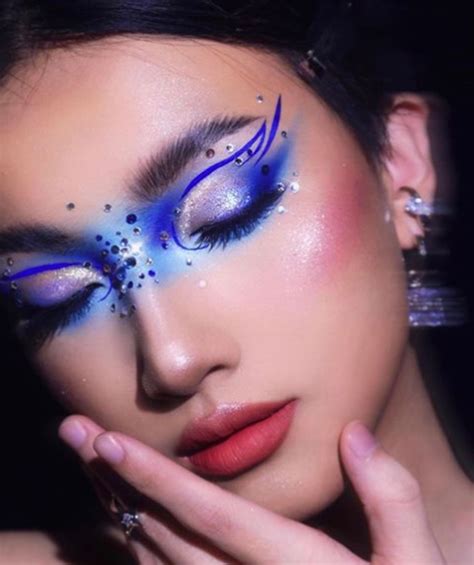 Dramatic Makeup Looks Bold Beauty Inspiration In 2023