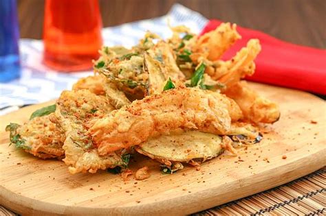 Peyek #bayam #peyekbayam hai semua.ketemu lagi di channel youtube atha naufal.hari ini mama atha mau buat cemilan dari. Sayuran Kriuk | Resep dari Dapur KOBE