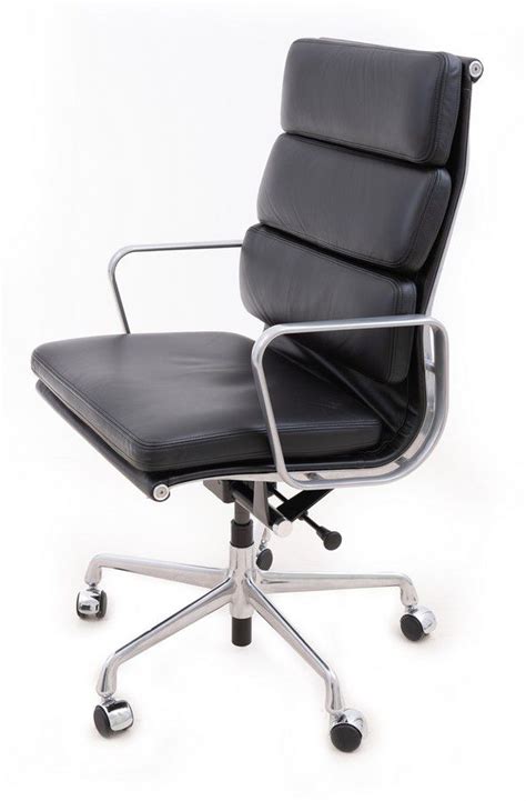 This iconic office chair enhances conference rooms, executive offices. Charles and Ray Eames soft pad Executive chair black ...