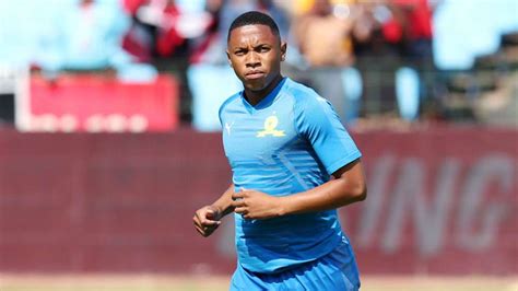 Extra Time Watch Sundowns Andile Jali Back In Training