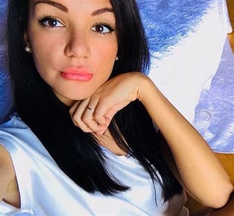 La notte di baci e coccole con il single davide, mostrata durante la diretta. Temptation Island, Jessica Battistello: "Alessandro? Come una droga!" | LaNostraTv