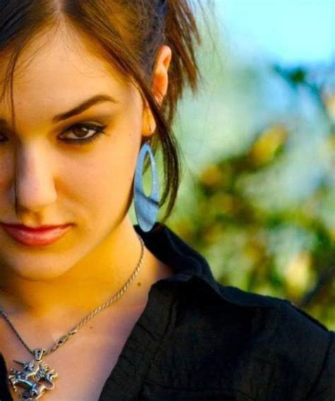 sasha grey is a beautiful woman 24 pics