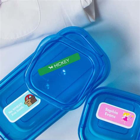 Our large woven sew in labels, with bigger dishwasher proof labels. School Name Labels: Every Type Of School Label Imaginable ...