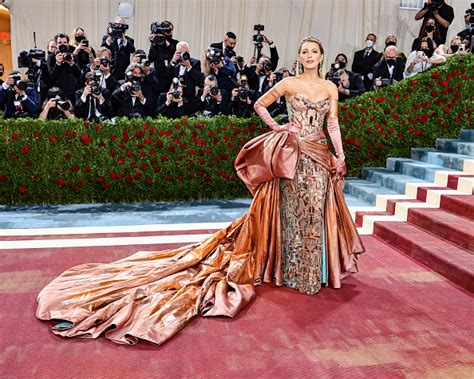 Blake Livelys Best Met Gala Fashion Moments See Photos Observer