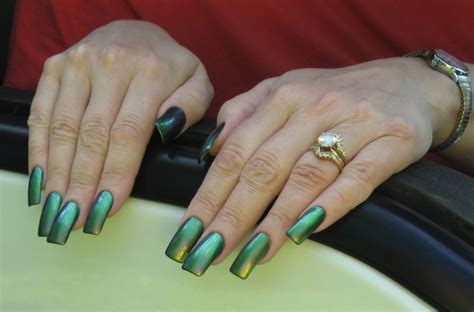 It's interesting because this article is in stark contrast with several others i've read about men liking women with short hair. Do men really like women with long painted nails or are ...