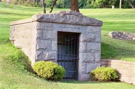 See more ideas about art for kids, outdoor art, preschool art. Forest Lawn, Glendale - Civil War Soldier Crypt | Civil ...