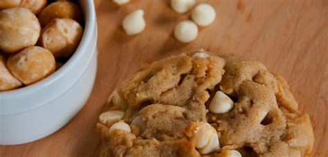 Fortunately, for us nut lovers, macadamia nuts are more widely available than ever before. Animal Poison Control Alert: Macadamia Nuts are Toxic to ...