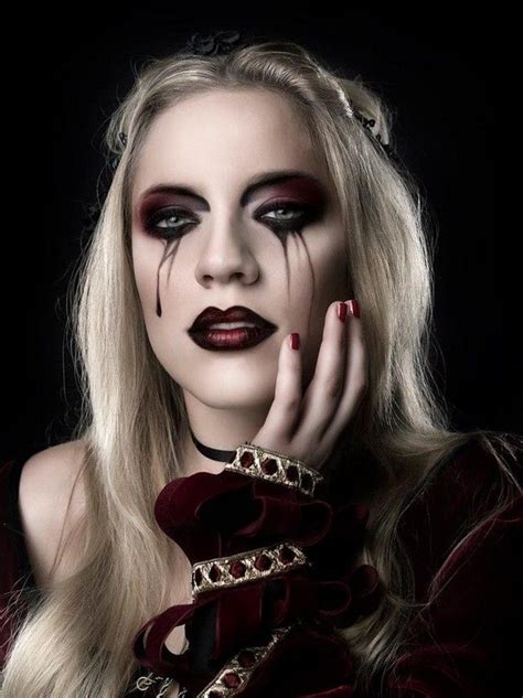 Gothic Vampire Makeup With Tear Smudged Eyes And Ombre Lips Halloween