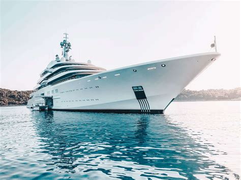 These Are The 10 Biggest Superyachts In The World Today