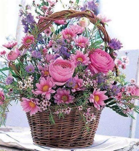 Pretty Basket Of Flowers Flower Arrangements Beautiful Flowers