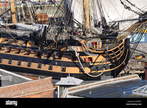 The Bow Of Hms Victory In Portsmouth Stock Photo Alamy