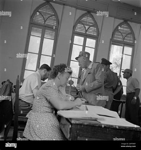 Israel 1948 1949 Matrimonios En Lag Baomer Registro De Un Matrimonio Y