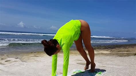 Dream Angel Naked Yoga Morning Yoga Exercises At Ocean Shore Pornhub