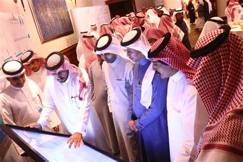 وجاءت وفقا للقانون رقم 81 لسنة 2016، ولائحته. أبها تحتضن خامس لقاءات الخدمة المدنية للتعريف بالمنصة الوطنية للموارد البشرية - صحيفة الوئام ...