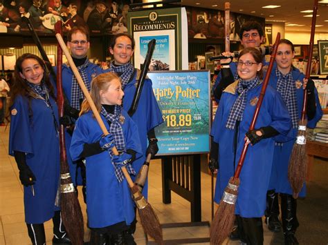 Ravenclaw Quidditch Team 016 At The Harry Potter 7 Book La Flickr