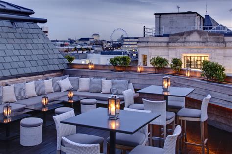 The rooftop on 99 oxford road, saxonwold • tel: I migliori rooftop bar di Londra. Un cocktail con vista ...