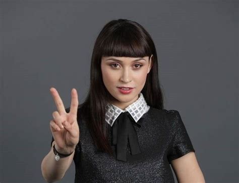 Irina rimes, bucurești (bucharest, romania). PRO TV - E oficial! Irina Rimes este noul antrenor de la Vocea Romaniei - Stiri