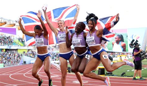 British Women S 4x400m Relay Team Aw