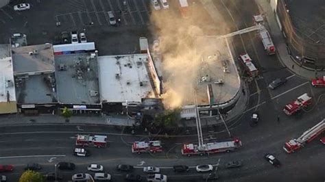 Fire Crews Knock Down Structure Fire In Sherman Oaks Nbc Los Angeles