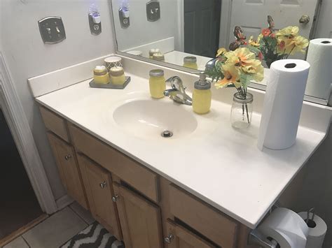 Fortunately, there are some quick and easy ways to give your bathroom a fresh look. Pin by Kenasia Alston on Grey and yellow bathroom | Yellow bathroom decor, Yellow bathrooms ...
