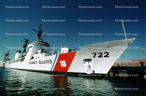 Uscgc Morgenthau Whec 722 Coast Guard Cutter Hamilton Class High