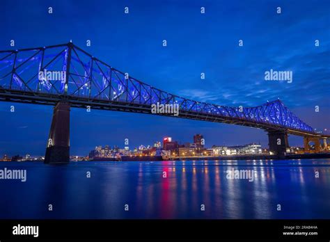 Montreal The Jacques Cartier Bridge Was The First In The World To Be