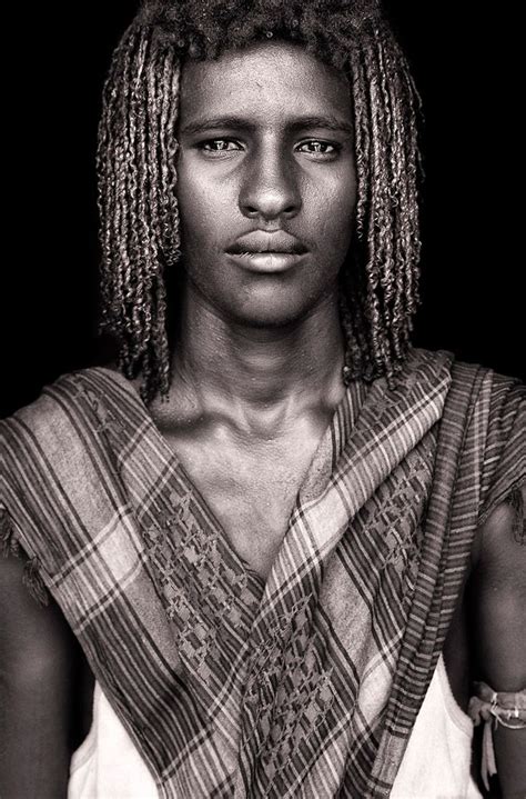 Getting a layered bob starts with the big decision to cut off most of your hair. Galla - Afar / Ethiopia - Sahel Trip 2013 | African people ...