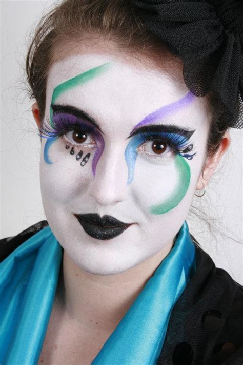 Circus Makeup Look By Blueberrystarbubbles On Deviantart