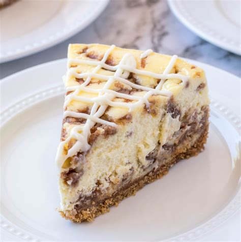 Cinnamon Roll Cheesecake With Cream Cheese Icing My Incredible Recipes