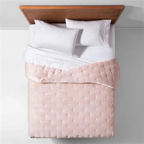 Opalhouse Blush Velvet Tufted Stitch Quilt