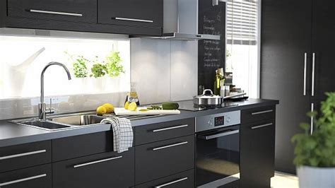 While ikea continues to sell a variety of doors for sektion systems, customers with an older ikea kitchen are often worried they have to completely replace their kitchen just to update the doors. IKEA Kitchen Design Samples in Florida (855) IKEAPRO