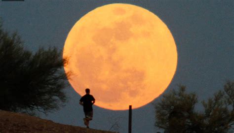 Read the latest writing about super lua. Grandes Mistérios do Univérso: Física e Química: Hoje, 23, Super-Lua
