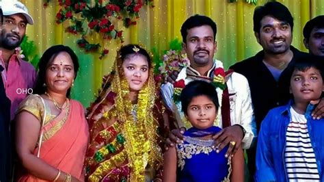 Vijay sethupathi, chennai, tamil nadu. Vijay Sethupathi Family photo : திருமண நிகழ்ச்சியில் ...