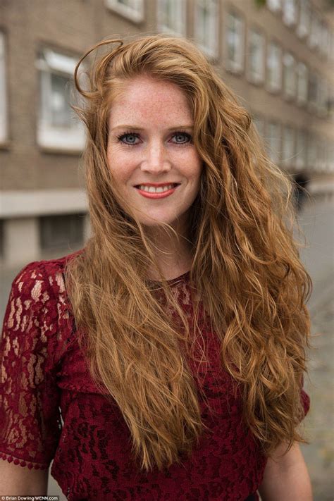 Photographer Captures Portraits Of More Than 130 Redheads Red Haired Beauty Red Hair Woman
