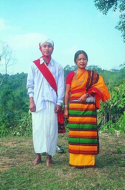 Assamese Attire Traditional Dresses Of Assam Sentinelassam Vlr Eng Br