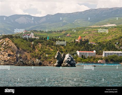 Ukraine Crimea Alushta Hi Res Stock Photography And Images Alamy