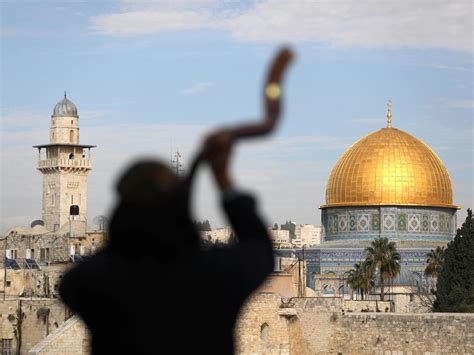 Judeus Querem Tocar O Shofar No Monte Do Templo Pela Primeira Vez Em